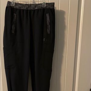 Scrub pants. Jogger style. Couldn’t fit entire length of item in pic.